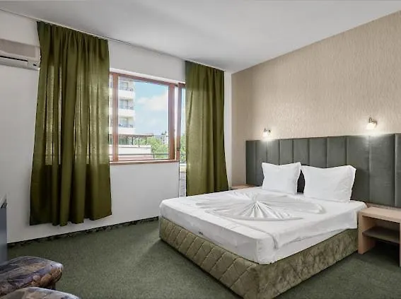 Opal 2* بريمورسكو